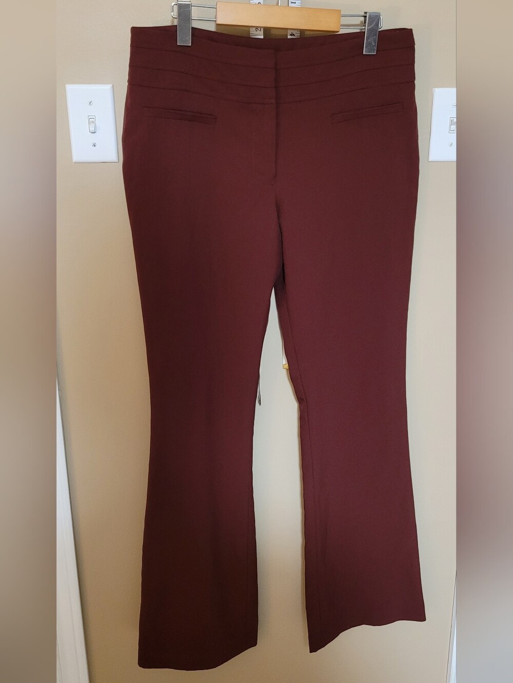💜2 for $10💜 Bundle and save Suzy Shier Wine Bootcut Dress Pants